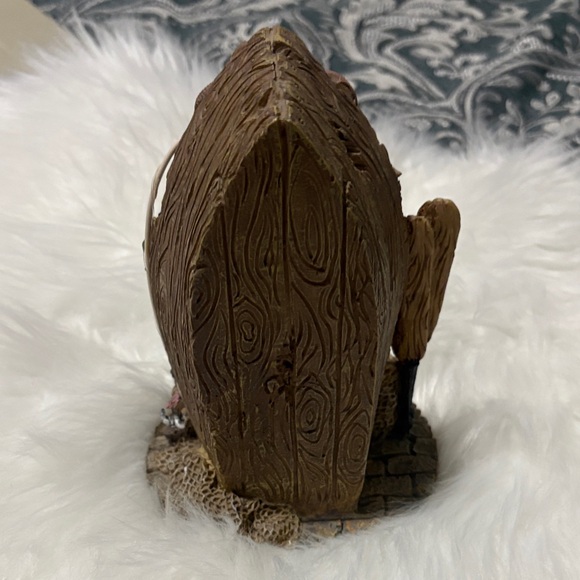 Secret Treasures Rustic Canoe Clock with Brown and Blue Details - Picture 3 of 5